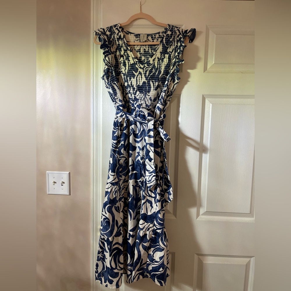 Joie Navy and White Floral Wrap Midi Dress Size L